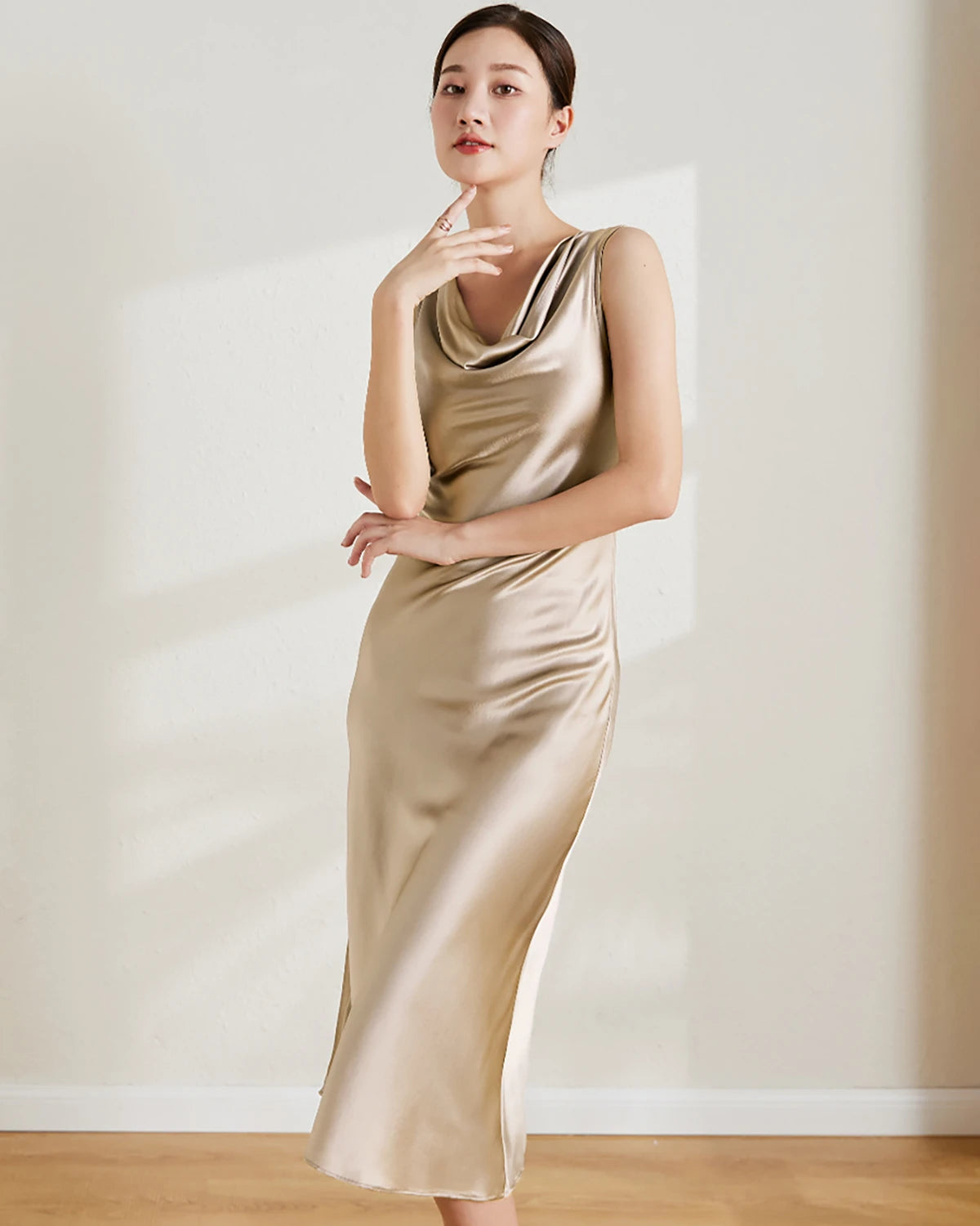 Elegant Sleeveless Silk Midi Dress