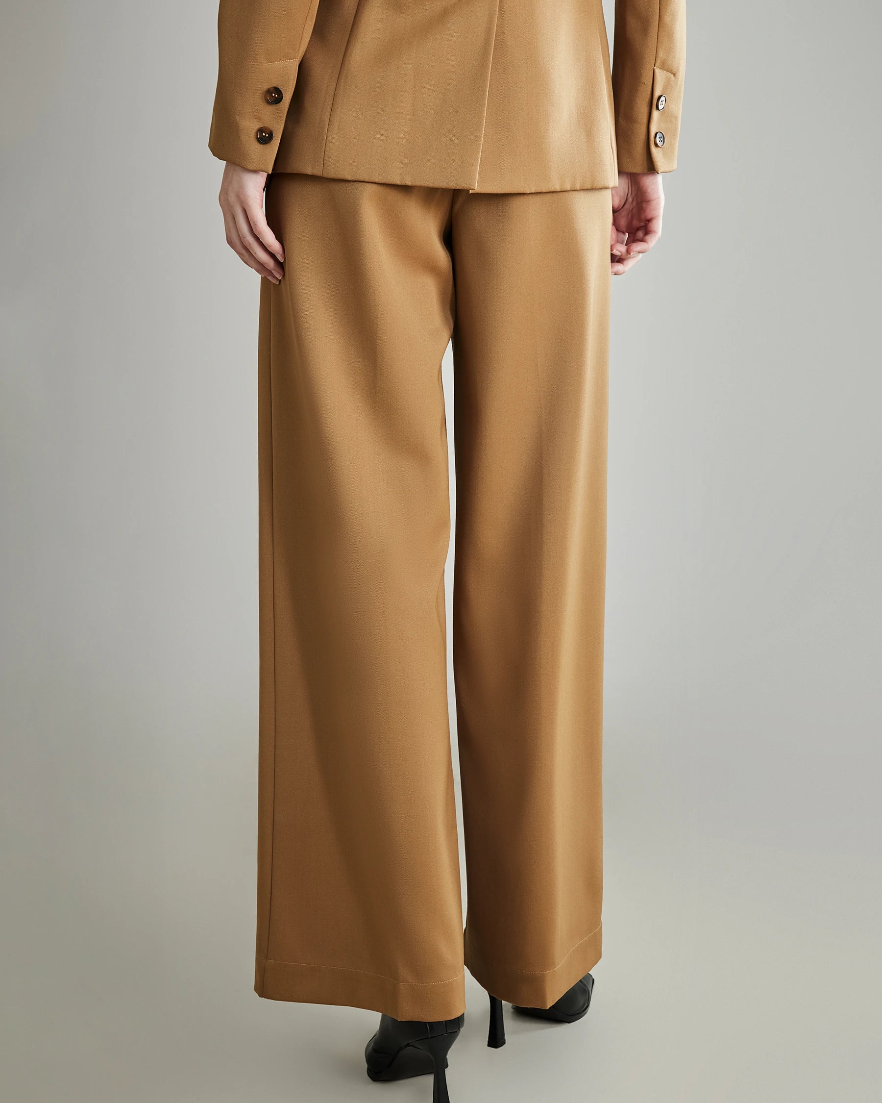 Women's Pleated Wool Wide Leg Pants